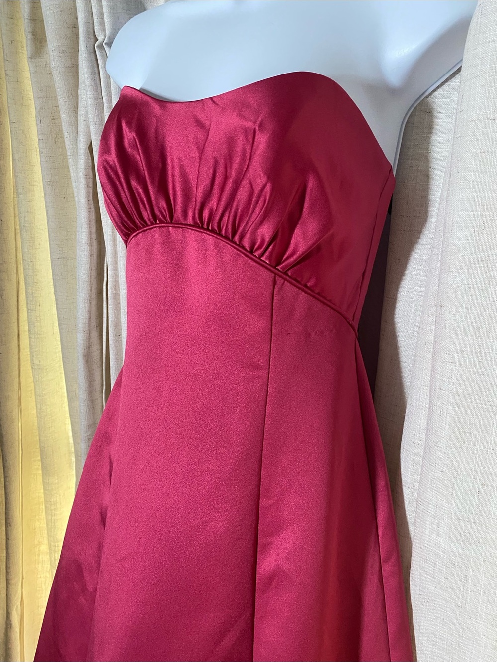Vtg Y2K David's Bridal Cranberry Satin Strapless Empire Waist Gown 81535Y Size 2